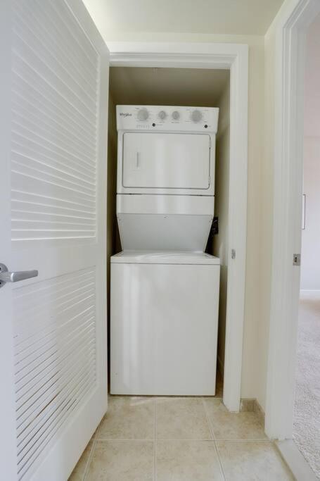 Bright And Cozy Apartment Near Pentagon City Арлінгтон Екстер'єр фото
